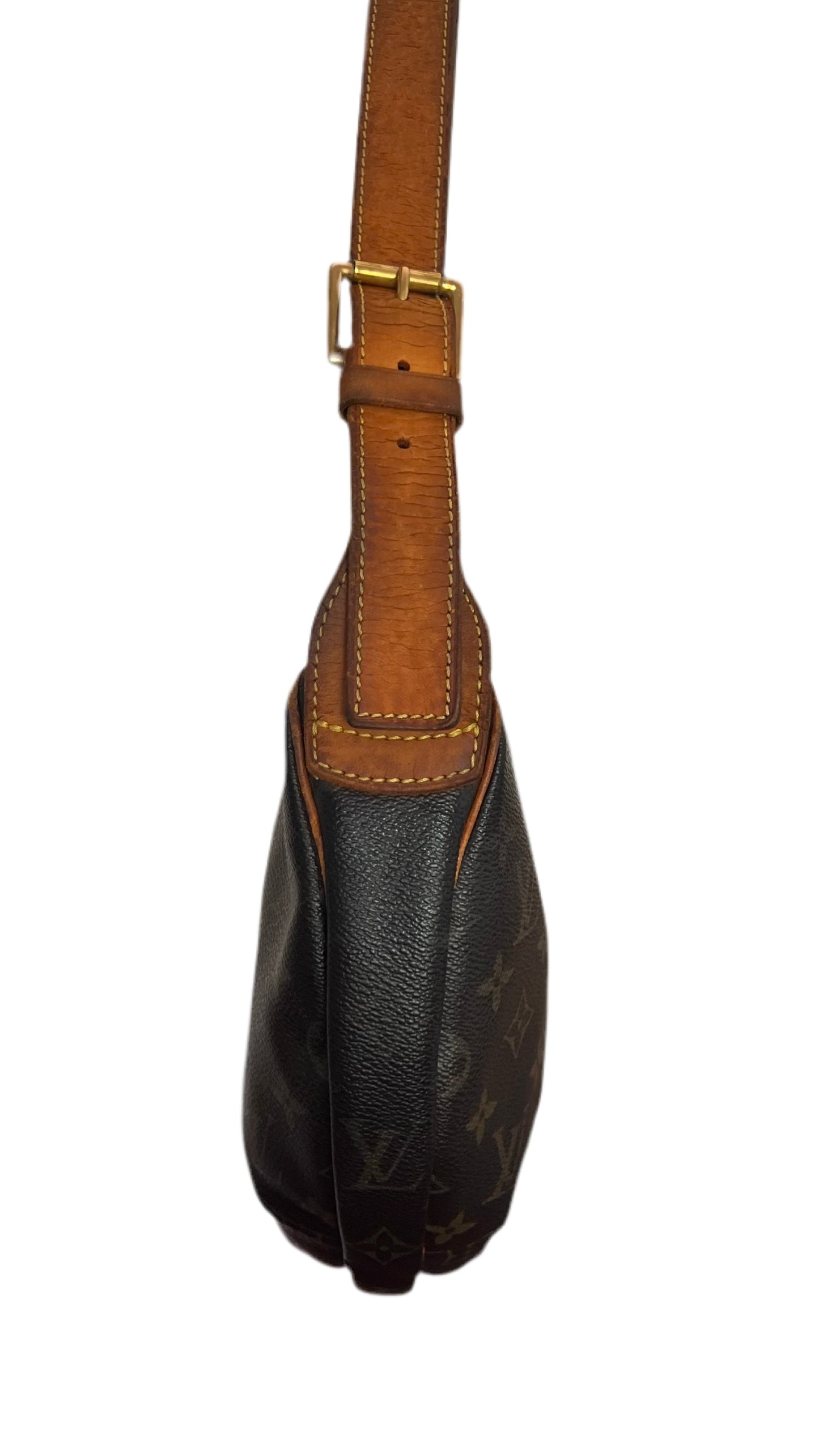 Louis Vuitton MM Croissant Shoulder Bag