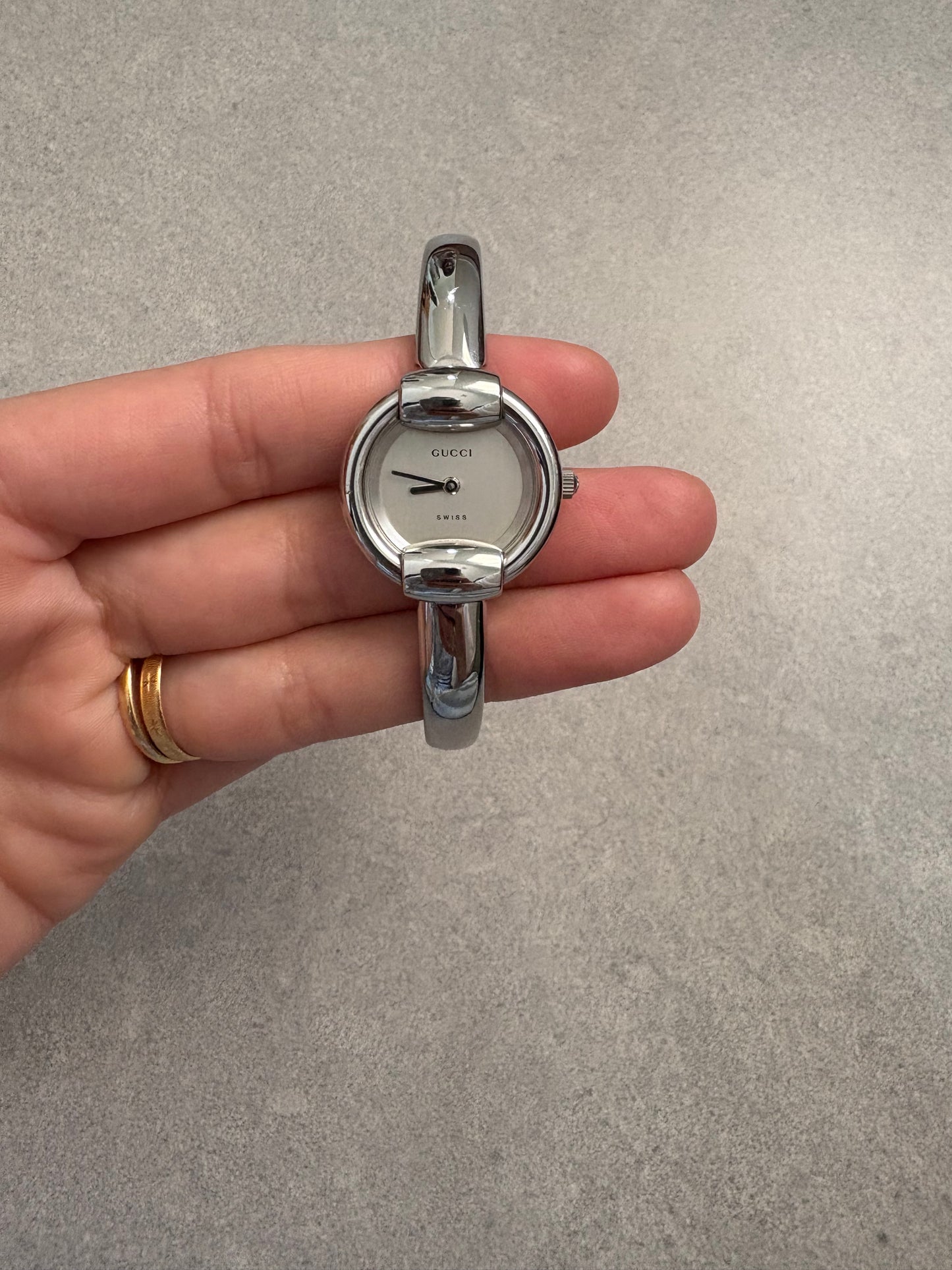 Gucci Stainless Steel Women Wrist Watch White Dial