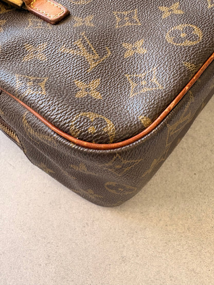Louis Vuitton Cite Shoulder Bag