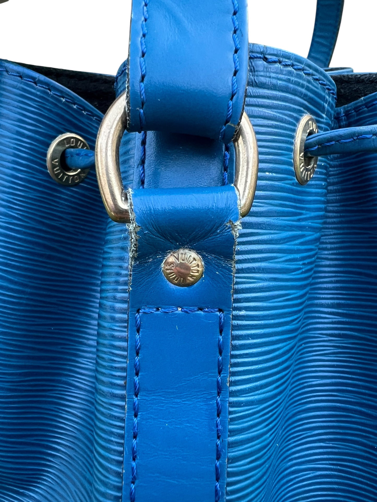 Louis Vuitton Blue Epi Leather Noé Shoulder Bag