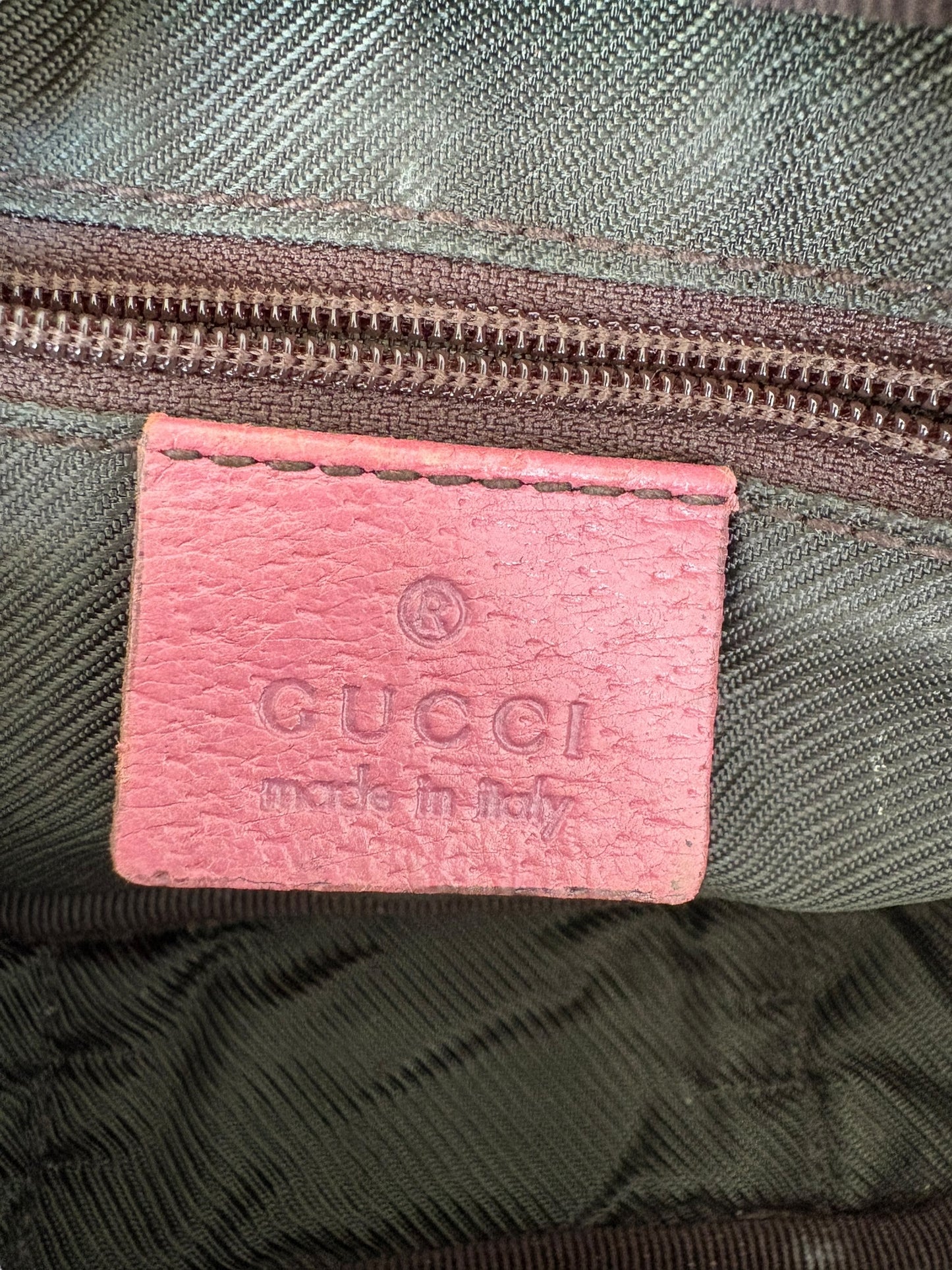 Gucci Biege and Pink Pouch