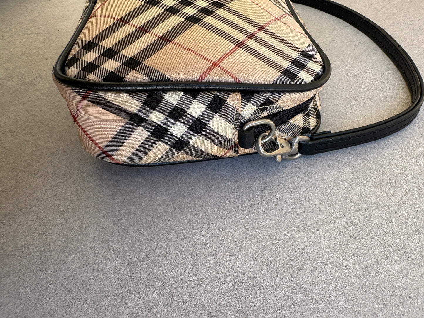 Burberry Beige Nova Check Shoulder bag