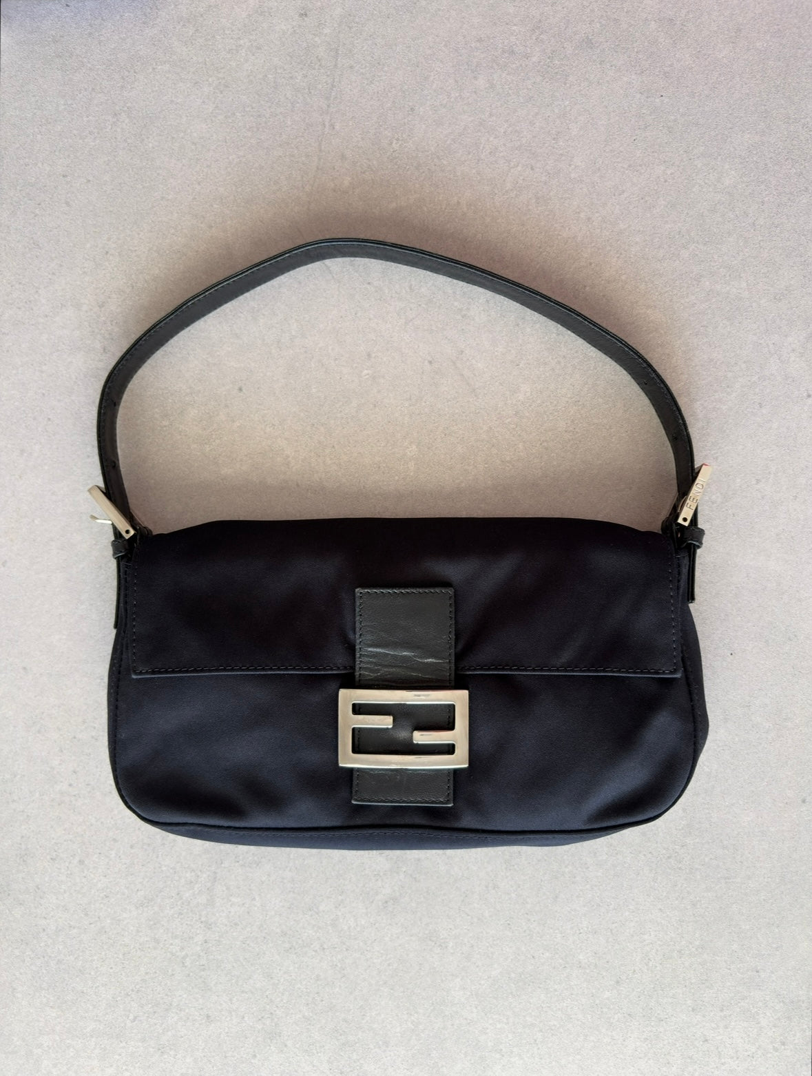 Fendi Baguette Shoulder Bag Black
